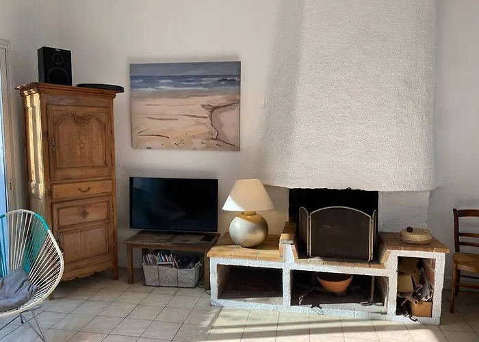 Maison Plage A 50M, Centre Ville Avec Sa Cabine De Plage